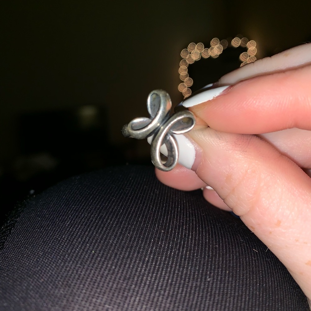 James Avery eternal ribbon cross ring